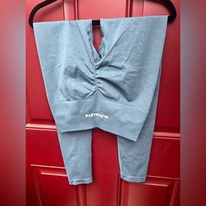 Blue alphalete amplify leggings